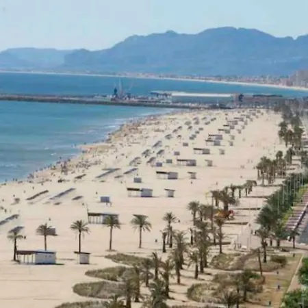 Infante Primera Linea Gandia Playa Solo Familias * Playa de Gandia